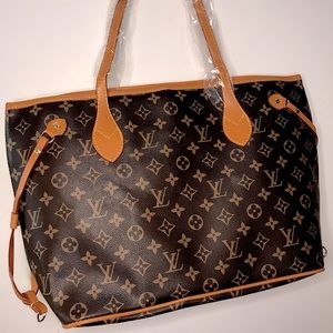 Never full MM Tote Purse